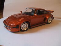 87porsche911slantnose004.jpg