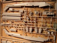 1_sprue2.jpg