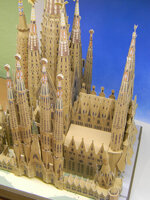 1_La_Sagrada_Familia_013_1.jpg