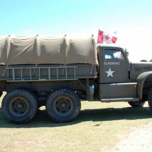 Canada Diamond T truck