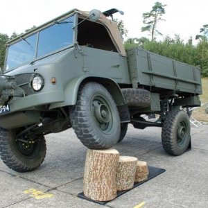 Unimog 8