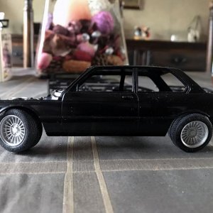 BMW 007