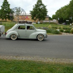 Renault 4CV