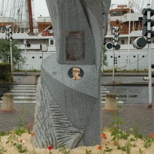 Monument 40 Ouistreham