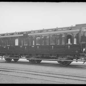 fotografie dreiachsiger abteilwagen dritte klasse 1919 13802