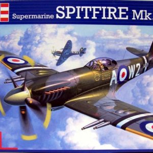 Revell spitfire