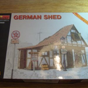 Miniart German Shed