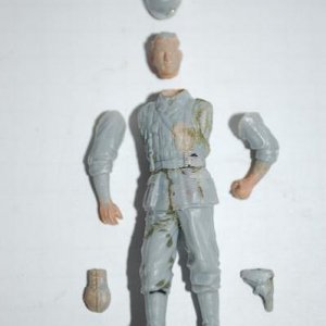 figurine 002