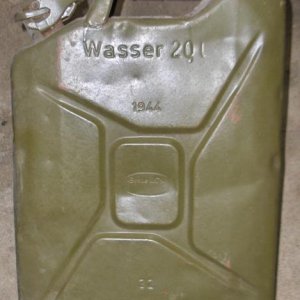 jerrycan wasser11 1944