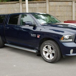 Auto Dodge RAM 1500