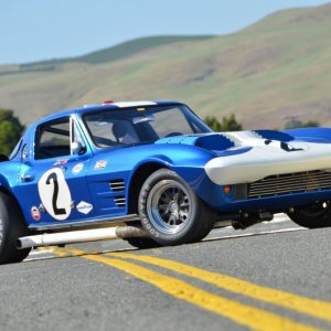 1963 chevrolet corvette grand sport side view