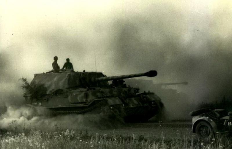 001 ferdinand in kursk