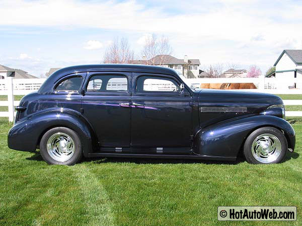 1939 Chevrolet Master Deluxe Four Door Sedan Exterior 06