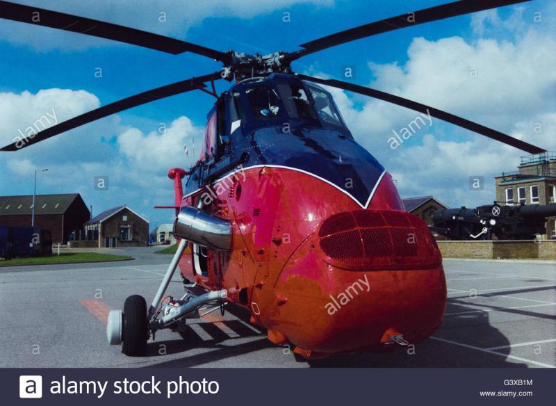 archive image of westland wessex helicopter xv733 of the queens flight G3XB1M