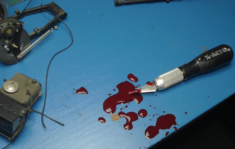 blood scalpel