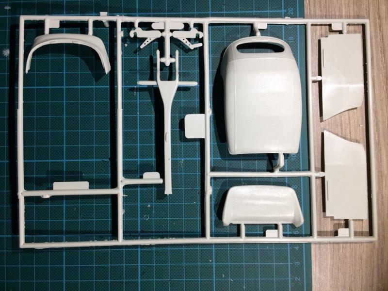 cal look sprue 3