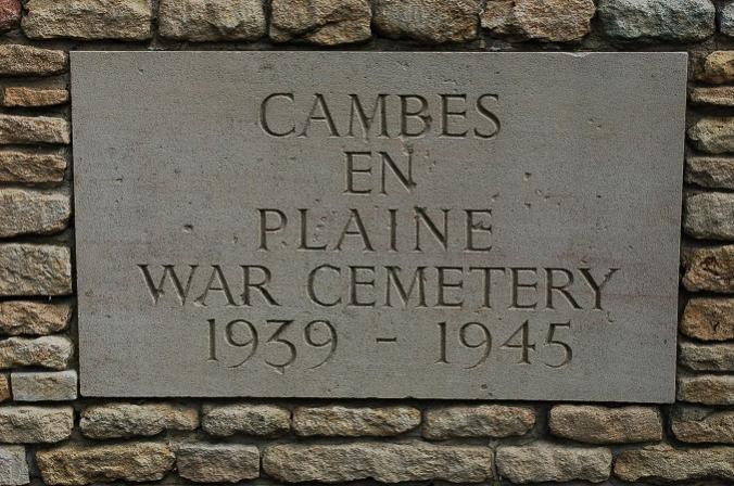 Cambes en Plaine Cemetary1