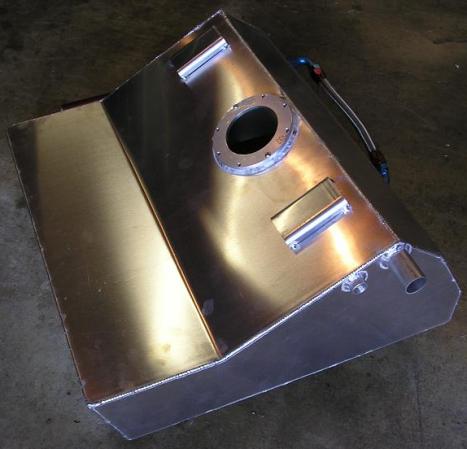 F body fuel tank 001