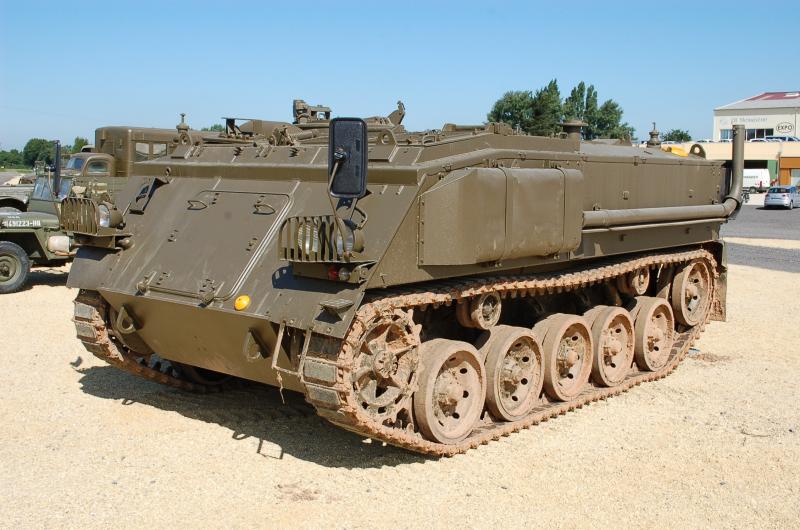 FV432