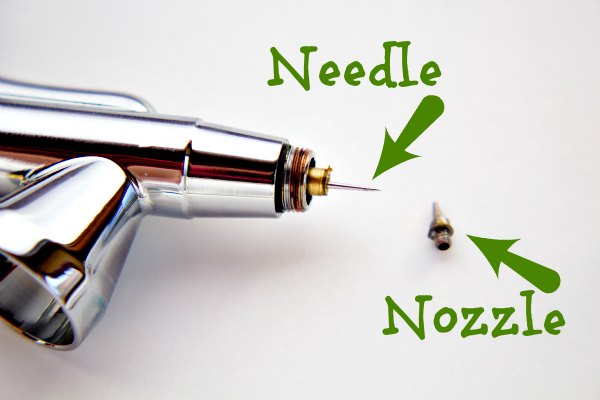 How to remove the nozzle from an airbrush gunAA