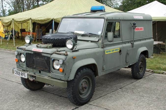 M Land Rover Defender Ambulance