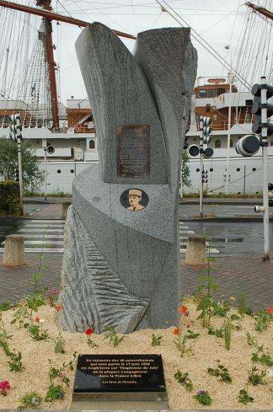 Monument 40 Ouistreham