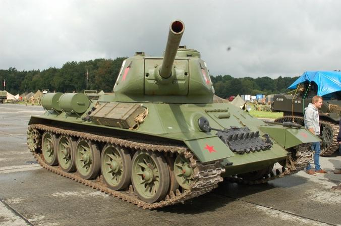 Rus T 34 85