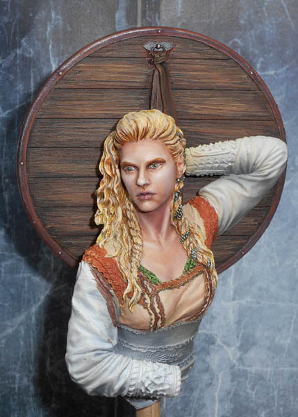 shieldmaiden 12