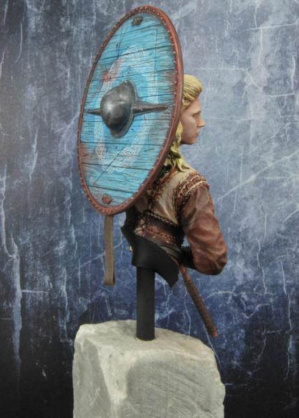 shieldmaiden 40