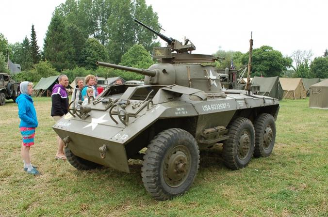 SME M8 Greyhound