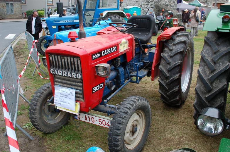 trac Carraro 300