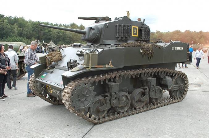 US M5A1