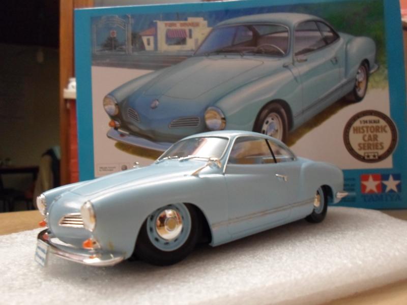 Volkswagen Karmann Ghia Coupé 1966
1/24 Tamiya
Specials: Lichtblauw mat - Verlaagd

+ Zeer leuke kit! Aanrader!

-/